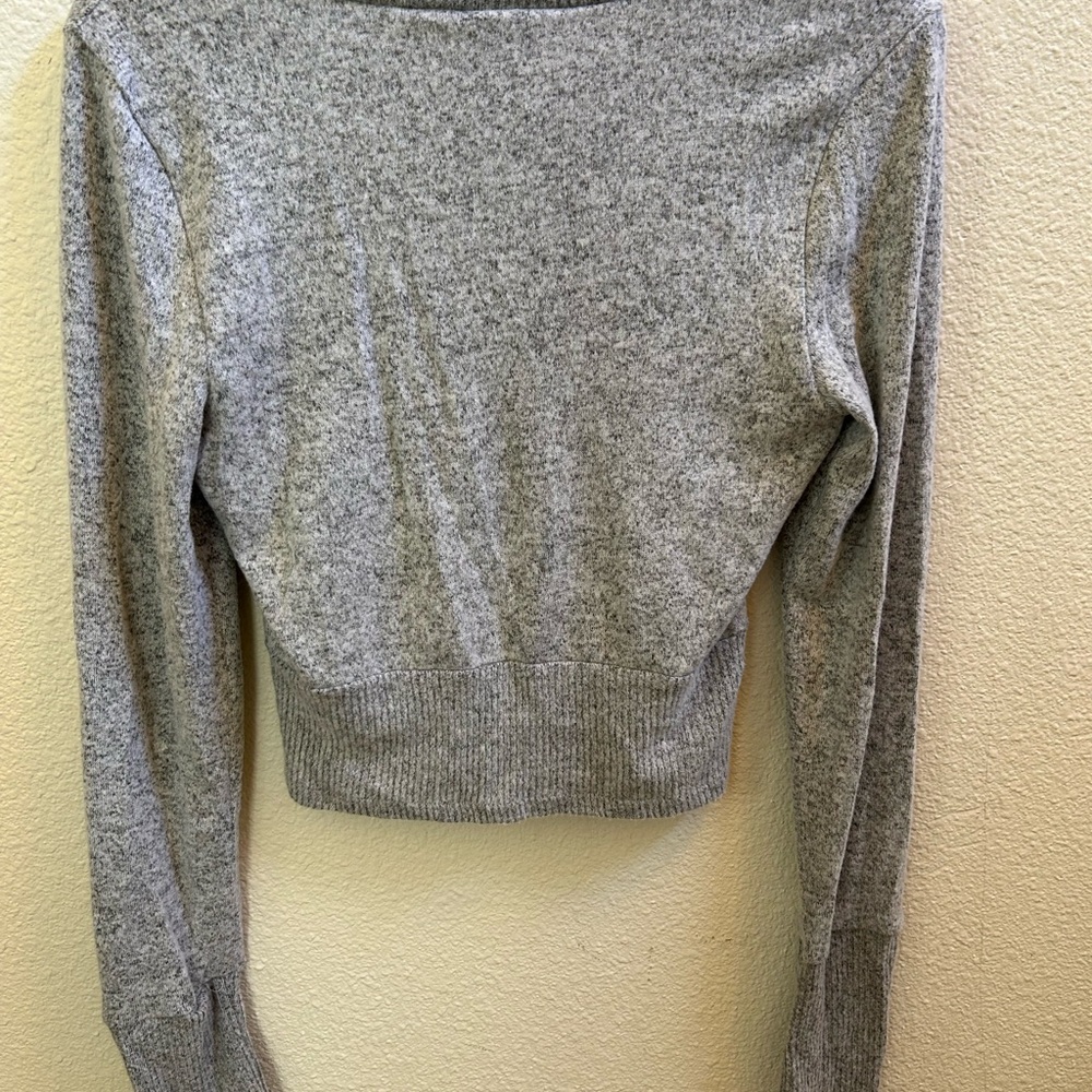 Gray Long Sleeve Women's Crop Top - Picture 5 of 7